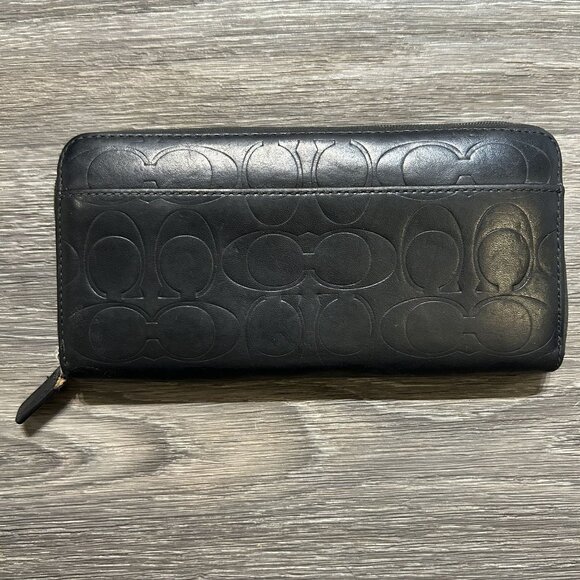 Coach Handbags - Coach Black Embossed Leather Coach Accordion Zip Around Wallet Logo 8 x 4 CE551